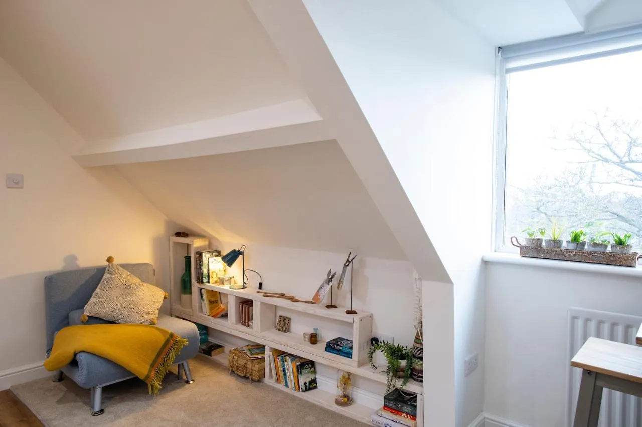 アパート Moor View Apartment, Near City Centre And Stadium ニューカッスル・アポン・タイン